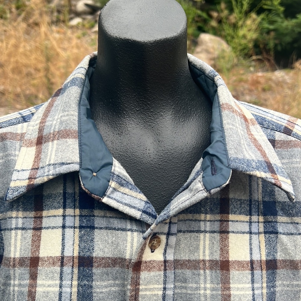 Pendleton 100% Virgin Wool Oversized Button Up Pl… - image 3